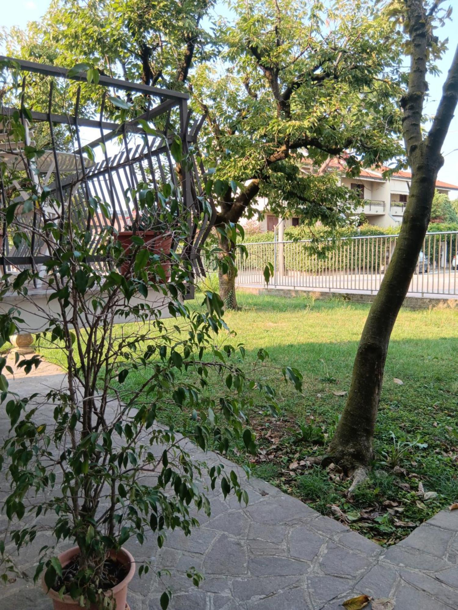 Laelleapartament Rho Fiera San Siro Cornaredo Esterno foto